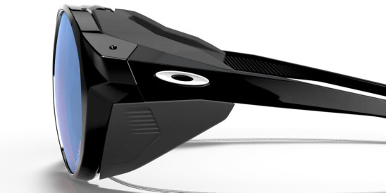 detail Slnečné okuliare Oakley Clifden – Polished Black s Prizm™ Snow Sapphire sklami