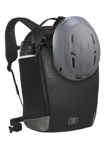 detail Batoh Camelbak Hawg Commute 30 Black
