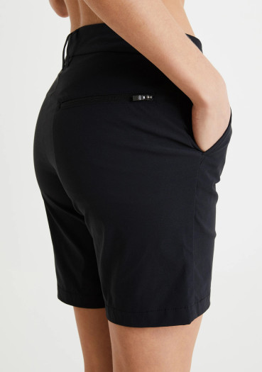 detail Dámske kraťasy Peak Performance W Illusion Shorts Black