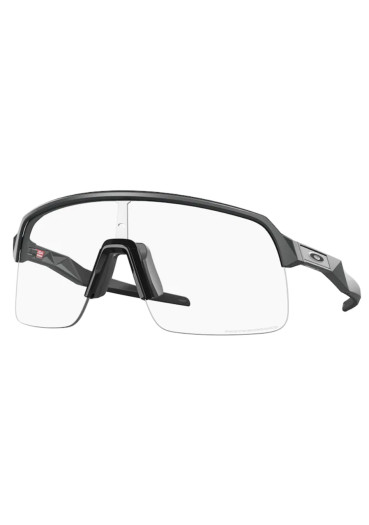 detail Slnečné okuliare Oakley 9463-4539 Sutro Lite Matte Carbon / Clear Photochromic