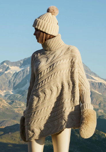 detail Goldbergh Twist Oversize Knit Sweater Champagne