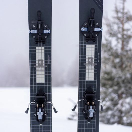 detail ATK Raider 11 EVO Black All