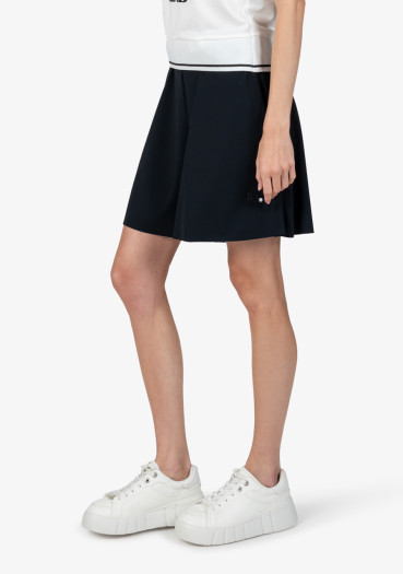 detail Dámske kraťasy Sportalm 650169 Black 