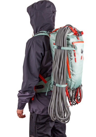 detail Batoh Kohla Backpack Alpinist PRO 32 L – Green