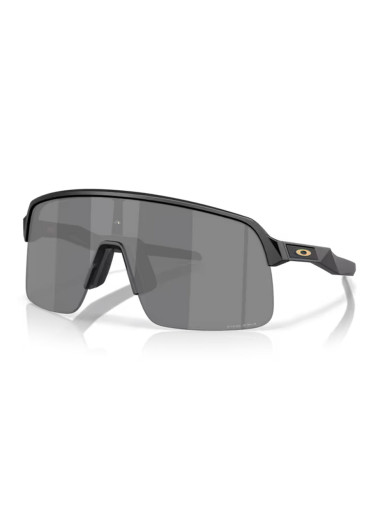 detail Slnečné okuliare Oakley 9463-7439 Sutro Lite PC Matte Black w/ Prizm Black