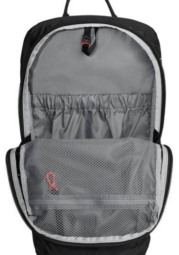 detail Batoh Mammut Neon Light Black