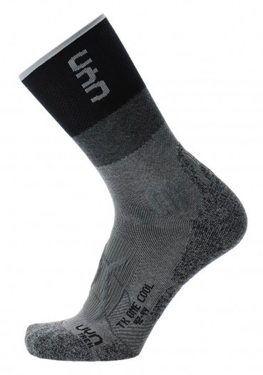 detail UYN Man Trekking One Cool Socks Grey/black