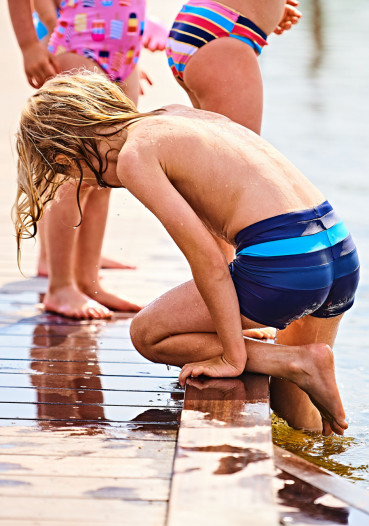 detail Chlapčenské plavky Color Kids Elmar swim trunks